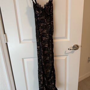 SHEIN Black Lace Backless Dress